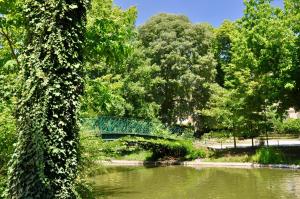 Maisons de vacances Romance au coeur de Bordeaux / Jardin Public : photos des chambres