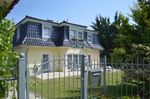 Апартамент Ferienwohnung Lucia Бад-Шлема Германия