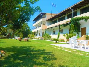 Asteri Studios Skiathos Greece