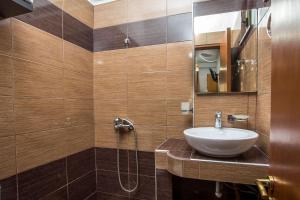 Toulas Studios & Apts No2