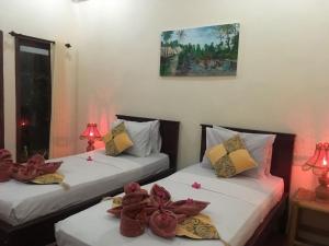 Phòng 2 Giường Đơn Hạng Bình Dân (Budget Twin Room)
