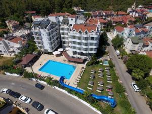 Sayar Apart hotel, 
Marmaris, Turkey.
The photo picture quality can be
variable. We apologize if the
quality is of an unacceptable
level.