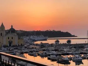 L'Isola Del Postino Rooms - Procida