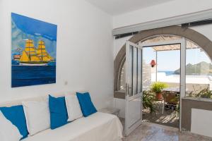 Captain Manos Studio Apartments Patmos Greece