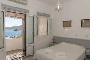 Captain Manos Studio Apartments Patmos Greece