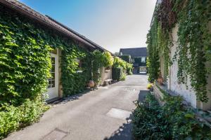 Hotels Hostellerie De Bretonniere : Chambre Standard (1 à 2 Personnes)