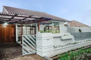 Boscha House - Bandung