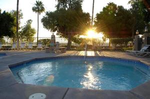 Yuma Inn & Suites