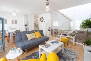 Urban Views Townhouse Infante