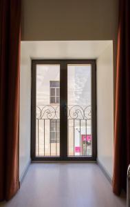 Standard Triple Studio room in Baluart Apartments