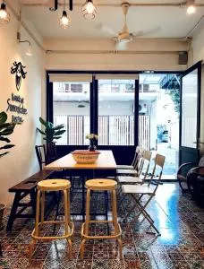 Bangkok Sanookdee Hostel - Godown