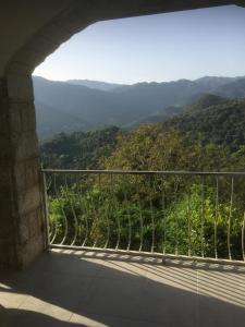 Villas VILLA SANTINE AVEC TERRASSES et VUE PANORAMIQUE meuble tourisme 4 etoiles : photos des chambres