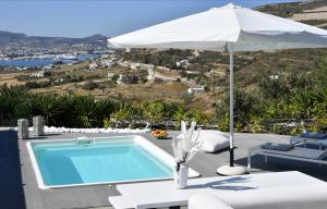 Azzurro Bianco Suites Paros Greece