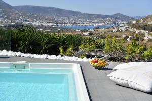 Azzurro Bianco Suites Paros Greece