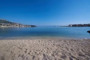 Apartments Lara - Stobreč