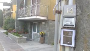 B&B Magenta