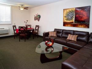 Maplewood, MN Hotel – LivINN Hotel St. Paul – I-94