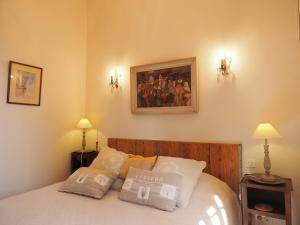 Appartements Lourmarin,Domaine de Casteuse Appartement LES OLIVIERS : photos des chambres