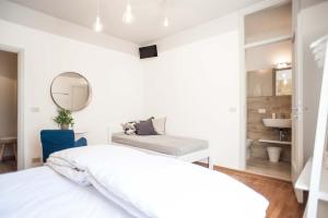 Dreibettzimmer mit eigenem Bad