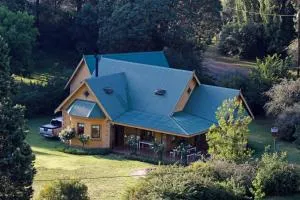 Hopton House - Letselaskraal