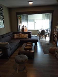 Relájate o teletrabaja, piscina y playa a 3 min