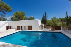 VILLA CAN MASS Architect Country Villa ETV2365E
