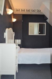 Hotels Hotel Victor Hugo : photos des chambres