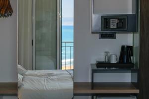 Twin Room with Sea View