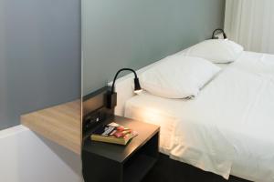 Twin Room with Sea View