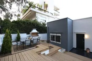 Little Small Villa In Psychiko, Athens