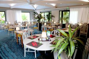 Hotels Kyriad Lannion-Perros-Guirec : photos des chambres