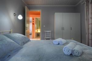 Mikroulis Residence Paxoi Greece