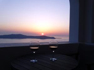 Yposkafo Suites - Private Studio - Santorini