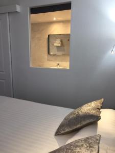 Hotels Le Galion Hotel et Restaurant Canet Plage - Logis : photos des chambres