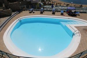 Avenida de la Cornisa 11