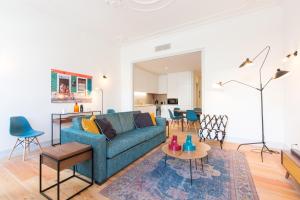 Bacalhoeiros 99 - Beautiful and bright Apartment @ Baixa, Chiado