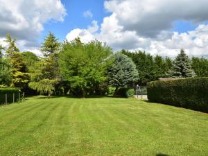 Maisons de vacances Spacious Holiday Home in Faverolles with a Swimming Pool : photos des chambres