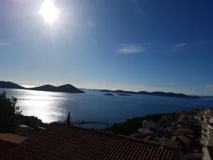 Lavender Apartments - Drage