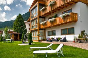 Apartments Chalet Ciufdlton