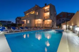 Apartments Pralija - Žaborić