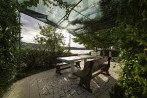 Apartments by the sea Kampor Rab 15310