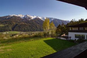 Two-Bedroom House room in Chalets St. Wendelin