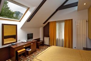 Casa Iris-Hotel & Restaurant