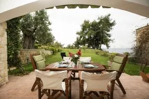 Blue Crab, Beachfront House in Kalandra #FeelsLikeHome - Hanioti