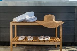 Eiriana Luxury Suites Milos Greece