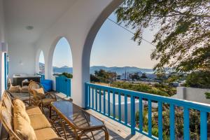 Eiriana Luxury Suites Milos Greece