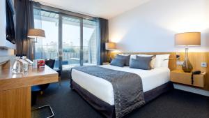 Superior Double Room with Terrace room in Hotel Royal Passeig de Gracia
