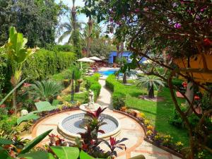 El Encanto Inn & Suites