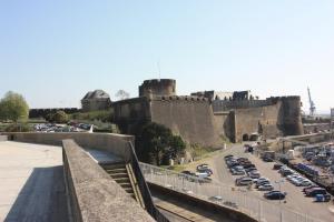 Hotels Hotel De La Rade : photos des chambres