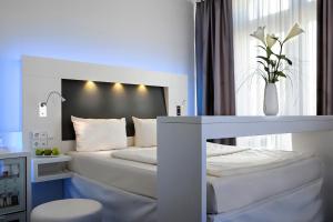 Grand Hotel Downtown - Frankfurt Central Station - Boutique Design Hotel